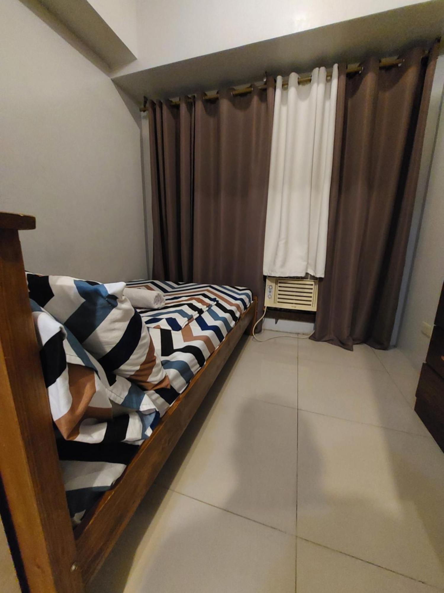 Sea Residences Moa Jaylord Place Manila Eksteriør billede